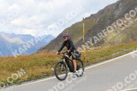 Foto #2765863 | 28-08-2022 13:03 | Passo Dello Stelvio - die Spitze BICYCLES