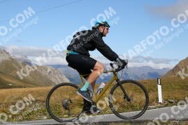 Foto #4299529 | 24-09-2023 12:27 | Passo Dello Stelvio - die Spitze BICYCLES