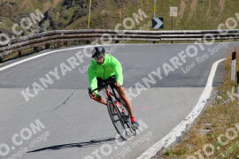 Foto #2698428 | 21-08-2022 12:10 | Passo Dello Stelvio - die Spitze BICYCLES