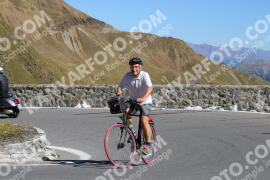 Photo #4302649 | 25-09-2023 13:23 | Passo Dello Stelvio - Prato side BICYCLES
