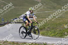 Foto #3424596 | 11-07-2023 12:24 | Passo Dello Stelvio - die Spitze BICYCLES