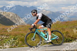 Photo #3857829 | 13-08-2023 15:05 | Passo Dello Stelvio - Peak BICYCLES