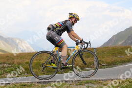 Photo #4065209 | 25-08-2023 12:49 | Passo Dello Stelvio - Peak BICYCLES