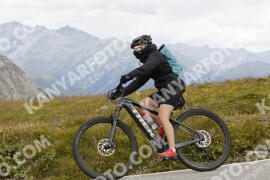 Photo #3650164 | 30-07-2023 12:05 | Passo Dello Stelvio - Peak BICYCLES