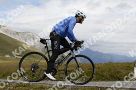Photo #3694432 | 02-08-2023 11:10 | Passo Dello Stelvio - Peak BICYCLES