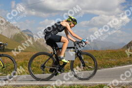 Photo #4034288 | 23-08-2023 11:10 | Passo Dello Stelvio - Peak BICYCLES