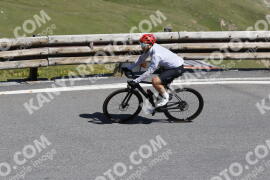 Foto #3525682 | 18-07-2023 10:54 | Passo Dello Stelvio - die Spitze BICYCLES