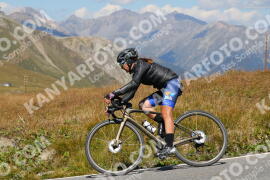 Photo #2670455 | 16-08-2022 13:01 | Passo Dello Stelvio - Peak BICYCLES