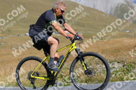 Photo #2736079 | 25-08-2022 11:07 | Passo Dello Stelvio - Peak BICYCLES