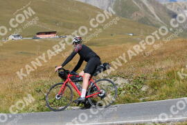 Photo #2737155 | 25-08-2022 12:43 | Passo Dello Stelvio - Peak BICYCLES