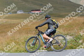 Photo #2659151 | 15-08-2022 12:39 | Passo Dello Stelvio - Peak BICYCLES