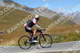 Photo #2699914 | 21-08-2022 13:40 | Passo Dello Stelvio - Peak BICYCLES