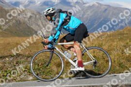 Foto #4299679 | 24-09-2023 14:00 | Passo Dello Stelvio - die Spitze BICYCLES