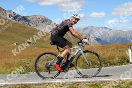 Foto #2700688 | 21-08-2022 14:49 | Passo Dello Stelvio - die Spitze BICYCLES