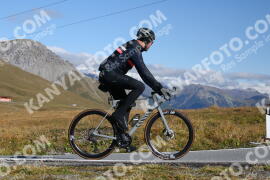 Foto #4299337 | 24-09-2023 10:38 | Passo Dello Stelvio - die Spitze BICYCLES