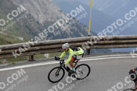 Photo #3265045 | 28-06-2023 12:11 | Passo Dello Stelvio - Peak BICYCLES