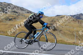 Photo #4291788 | 19-09-2023 11:19 | Passo Dello Stelvio - Peak BICYCLES