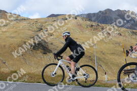 Photo #4291560 | 19-09-2023 11:16 | Passo Dello Stelvio - Peak BICYCLES