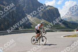 Photo #2500581 | 04-08-2022 12:36 | Gardena Pass BICYCLES