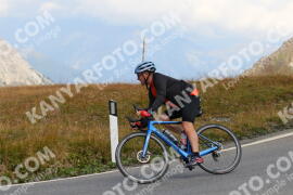 Photo #2658549 | 15-08-2022 12:08 | Passo Dello Stelvio - Peak BICYCLES