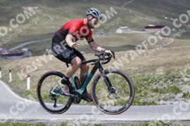 Photo #3129293 | 17-06-2023 13:11 | Passo Dello Stelvio - Peak BICYCLES