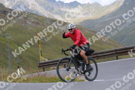 Photo #3895275 | 15-08-2023 12:26 | Passo Dello Stelvio - Peak BICYCLES