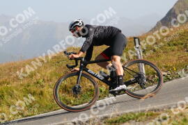 Photo #4045374 | 24-08-2023 09:42 | Passo Dello Stelvio - Peak BICYCLES