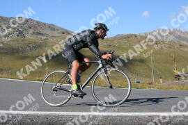 Foto #4033707 | 23-08-2023 10:14 | Passo Dello Stelvio - die Spitze BICYCLES