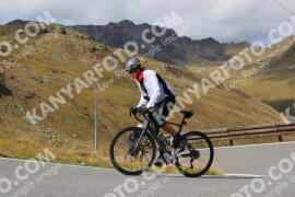 Foto #4291406 | 19-09-2023 11:11 | Passo Dello Stelvio - die Spitze BICYCLES