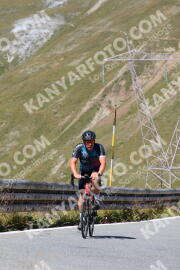 Foto #2669860 | 16-08-2022 12:40 | Passo Dello Stelvio - die Spitze BICYCLES