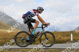 Foto #4266083 | 16-09-2023 14:45 | Passo Dello Stelvio - die Spitze BICYCLES