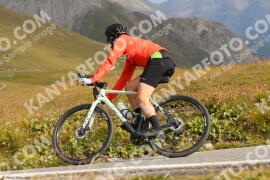 Photo #3919280 | 17-08-2023 10:01 | Passo Dello Stelvio - Peak BICYCLES