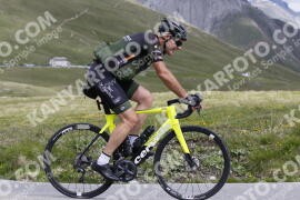 Photo #3311584 | 02-07-2023 11:06 | Passo Dello Stelvio - Peak BICYCLES