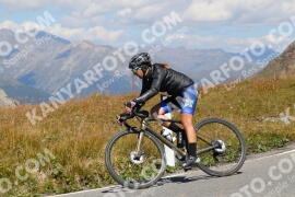 Photo #2670453 | 16-08-2022 13:01 | Passo Dello Stelvio - Peak BICYCLES