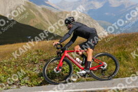 Photo #3911702 | 16-08-2023 11:21 | Passo Dello Stelvio - Peak BICYCLES