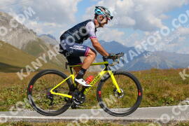 Foto #3912249 | 16-08-2023 11:47 | Passo Dello Stelvio - die Spitze BICYCLES
