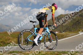 Photo #4035218 | 23-08-2023 12:03 | Passo Dello Stelvio - Peak BICYCLES