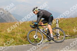 Photo #4065527 | 25-08-2023 13:15 | Passo Dello Stelvio - Peak BICYCLES
