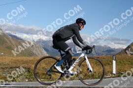 Photo #4299343 | 24-09-2023 10:38 | Passo Dello Stelvio - Peak BICYCLES