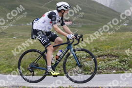 Foto #3361871 | 06-07-2023 10:55 | Passo Dello Stelvio - die Spitze BICYCLES