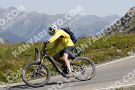 Photo #3524933 | 18-07-2023 10:35 | Passo Dello Stelvio - Peak BICYCLES