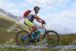 Photo #4037406 | 23-08-2023 13:34 | Passo Dello Stelvio - Peak BICYCLES