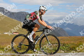 Photo #3872625 | 14-08-2023 10:35 | Passo Dello Stelvio - Peak BICYCLES