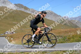 Photo #2697812 | 21-08-2022 11:43 | Passo Dello Stelvio - Peak BICYCLES
