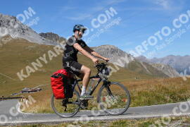 Foto #2734010 | 24-08-2022 14:04 | Passo Dello Stelvio - die Spitze BICYCLES