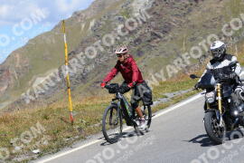 Photo #2739406 | 25-08-2022 13:35 | Passo Dello Stelvio - Peak BICYCLES