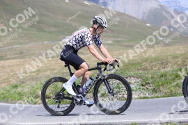 Photo #3170854 | 19-06-2023 11:25 | Passo Dello Stelvio - Peak BICYCLES