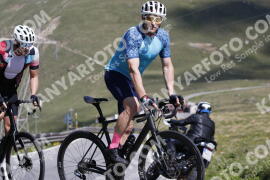 Photo #3237019 | 26-06-2023 10:21 | Passo Dello Stelvio - Peak BICYCLES