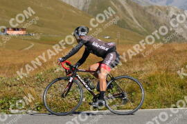 Photo #2697275 | 21-08-2022 11:04 | Passo Dello Stelvio - Peak BICYCLES