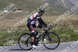 Photo #3122055 | 17-06-2023 10:40 | Passo Dello Stelvio - Peak BICYCLES
